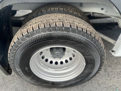 Used 2024 Mercedes-Benz Sprinter 4500 image 6