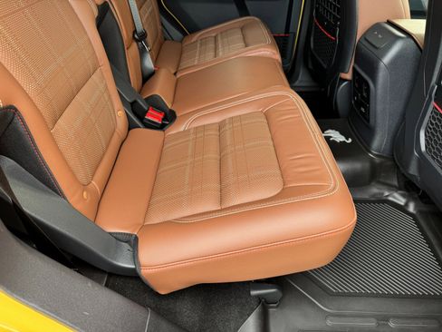 Used 2023 Ford Bronco Heritage Edition image 44