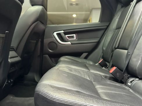 Used 2016 Land Rover Discovery Sport HSE AWD/4WD image 23