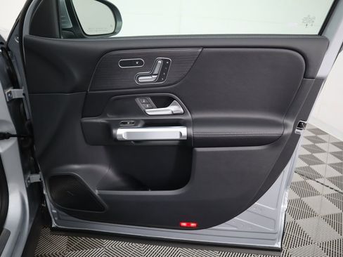Certified 2026 Mercedes-Benz GLB 250 image 26