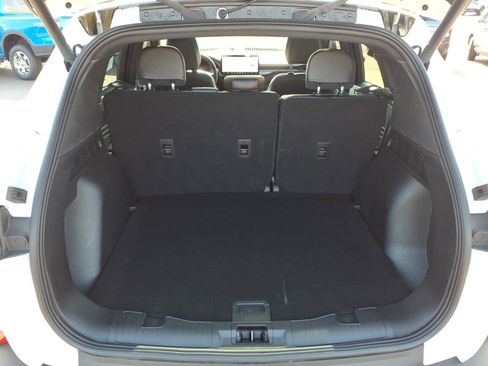 Certified 2025 Ford Escape ST-Line Select w/ Tech Pack #1 AWD/4WD image 20