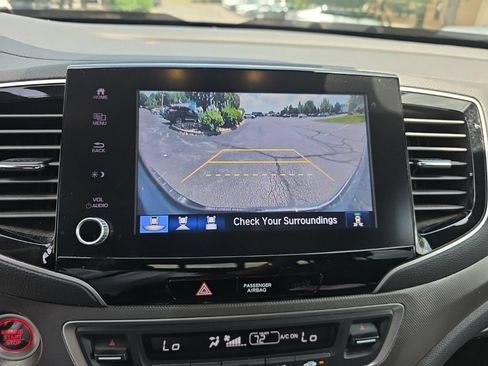 Used 2023 Honda Ridgeline RTL image 18