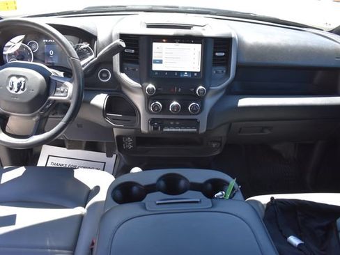 Used 2024 RAM 5500 Tradesman w/ Chrome Appearance Group AWD/4WD image 20
