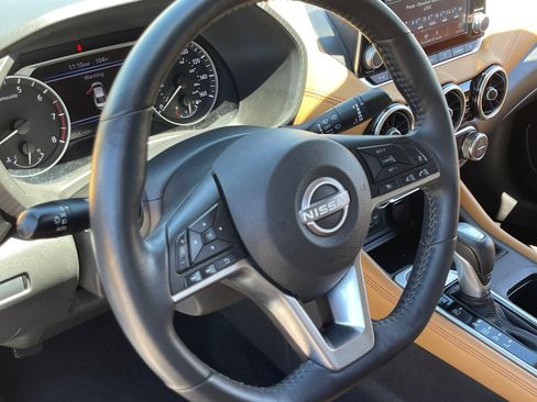 Certified 2025 Nissan Sentra SV w/ SV Premium Package FWD image 9