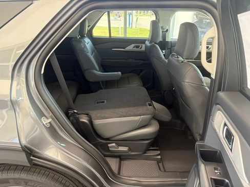 New 2026 Ford Explorer Active w/ Active Comfort Package AWD/4WD image 41