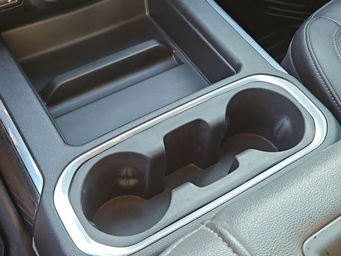 Used 2021 Chevrolet Silverado 3500 LTZ w/ LTZ Convenience Package image 24