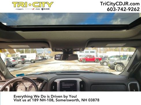 Used 2020 GMC Sierra 1500 SLT w/ SLT Premium Plus Package image 26