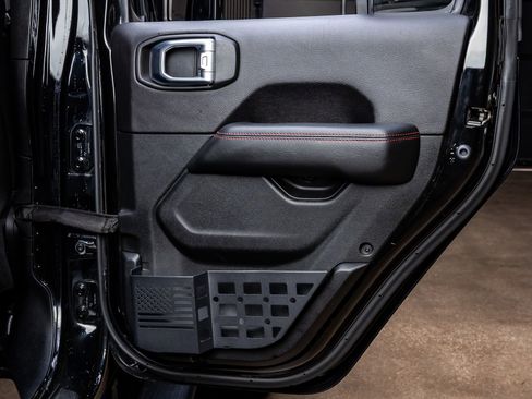 Used 2023 Jeep Gladiator Rubicon w/ LED Lighting Group image 38