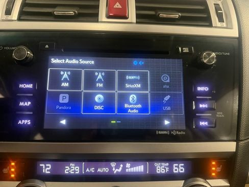 Used 2016 Subaru Legacy 2.5i Limited AWD/4WD image 35
