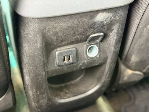Used 2015 Chevrolet Colorado Z71 AWD/4WD image 22