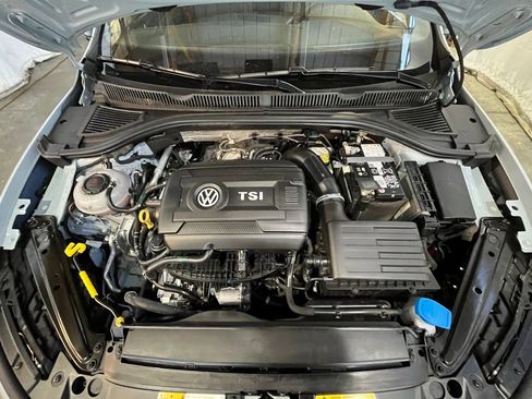 Used 2025 Volkswagen Jetta GLI Autobahn image 31