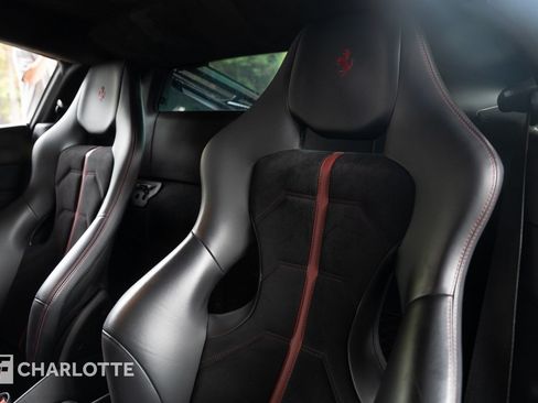 Used 2017 Ferrari 488 GTB RWD image 21