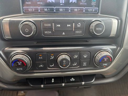 Used 2017 Chevrolet Silverado 1500 LT w/ All Star Edition AWD/4WD image 10