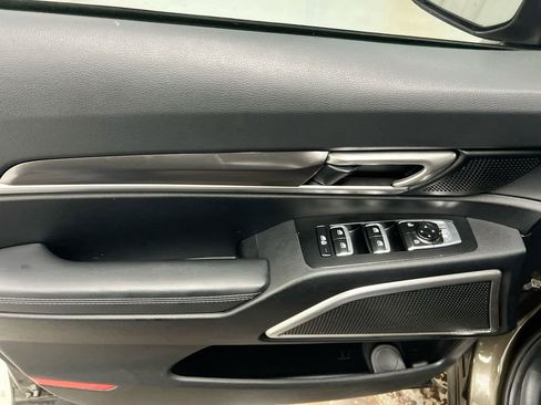 Used 2024 Kia Telluride S image 21