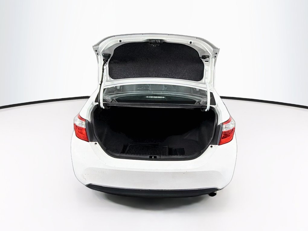 Used 2015 Toyota Corolla S FWD image 25