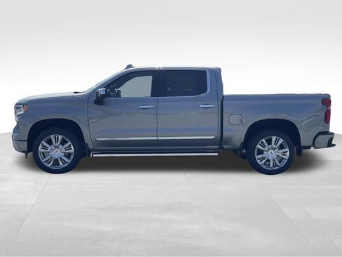 New 2026 Chevrolet Silverado 1500 High Country AWD/4WD image 6