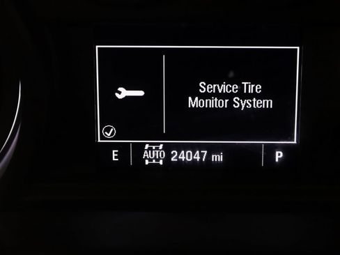 Used 2023 Chevrolet Silverado 1500 Custom image 28