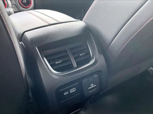 Used 2025 Chevrolet Blazer RS FWD image 10