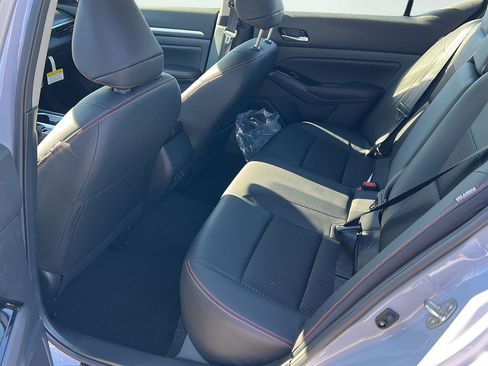 New 2025 Nissan Altima 2.5 SR image 24