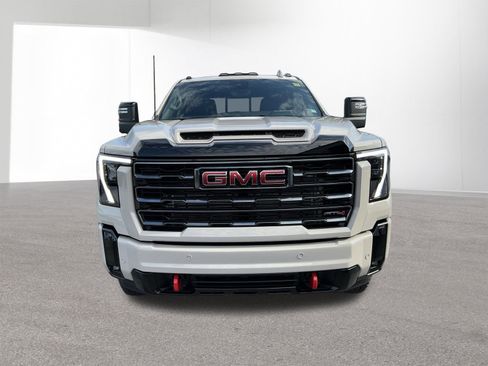 New 2026 GMC Sierra 2500 AT4 w/ AT4 Premium Plus Package AWD/4WD image 8