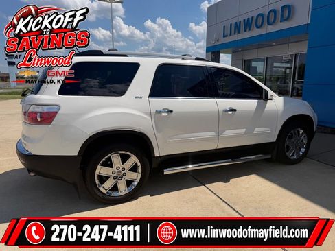 Used 2010 GMC Acadia SLT w/ LPO, 'HIT The Road' Package AWD/4WD image 3