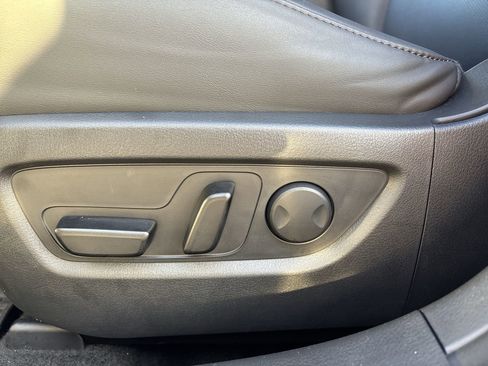 Used 2025 MAZDA CX-30 AWD 2.5 S w/ Premium Package image 13