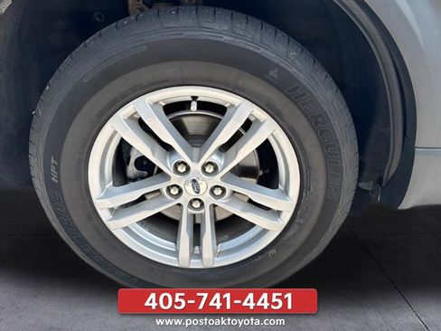 Used 2022 Ford Explorer 4WD image 23