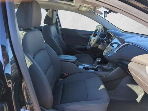 Used 2024 Chevrolet Malibu LT image 20