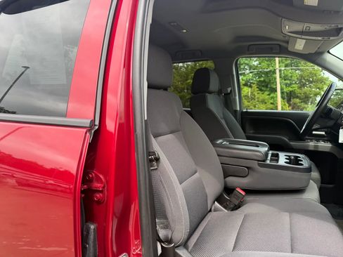 Used 2018 Chevrolet Silverado 1500 LT w/ All Star Edition AWD/4WD image 51