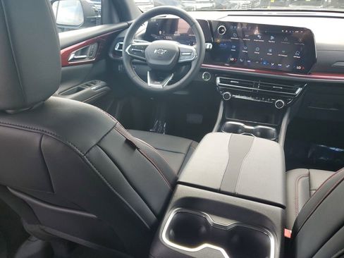 New 2026 Chevrolet Traverse Z71 w/ Driver Confidence Package AWD/4WD image 13