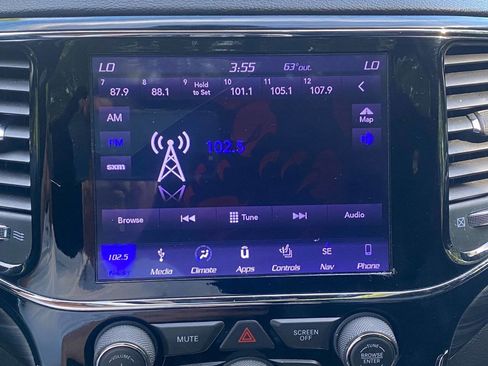 Used 2019 Jeep Grand Cherokee Altitude AWD/4WD image 27