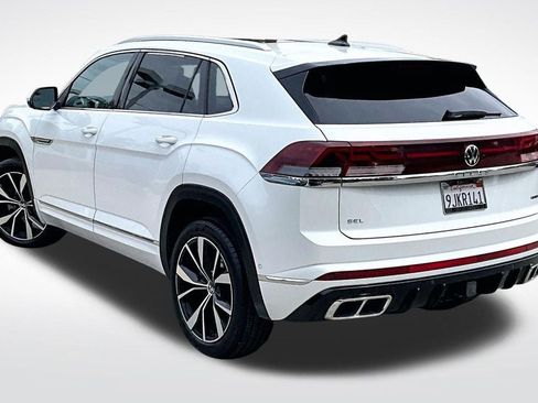 Certified 2024 Volkswagen Atlas Cross Sport SEL Premium R-Line AWD/4WD image 13