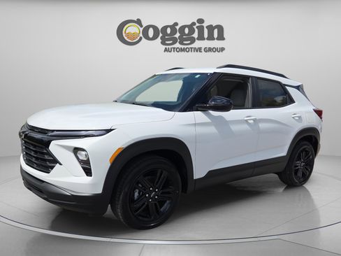 New 2026 Chevrolet TrailBlazer LT image 1