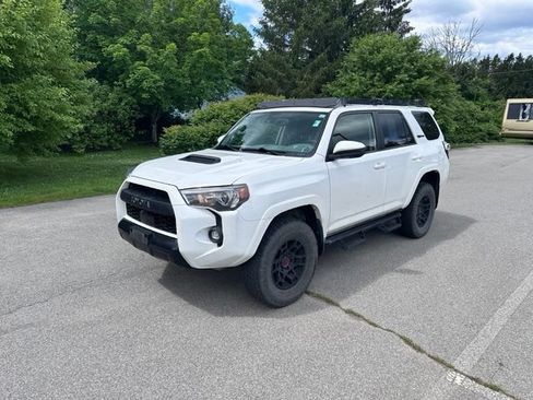 Used 2022 Toyota 4Runner TRD Pro AWD/4WD image 7