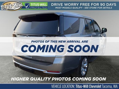 Used 2025 Chevrolet Tahoe Premier AWD/4WD image 4