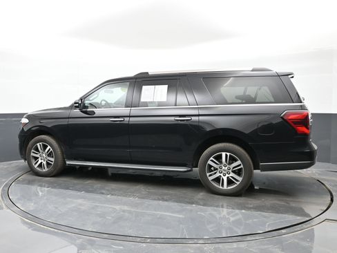 Used 2022 Ford Expedition Max Limited image 5