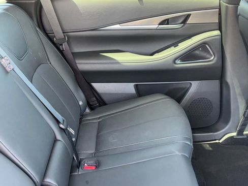 Certified 2026 INFINITI QX60 Luxe w/ Cargo Package image 11