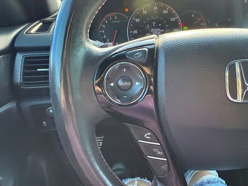 Used 2017 Honda Accord Sport Special Edition image 19