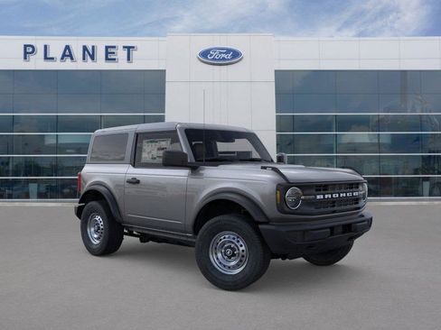 New 2025 Ford Bronco 2-Door image 9