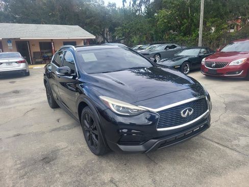 Used 2017 INFINITI QX30 AWD image 35