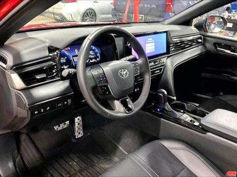Used 2025 Toyota Camry XSE image 16