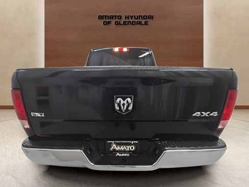 Used 2024 RAM 1500 Classic SLT AWD/4WD image 5