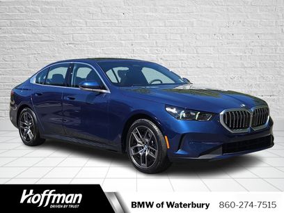 New 2026 BMW 530i xDrive w/ Premium Package
