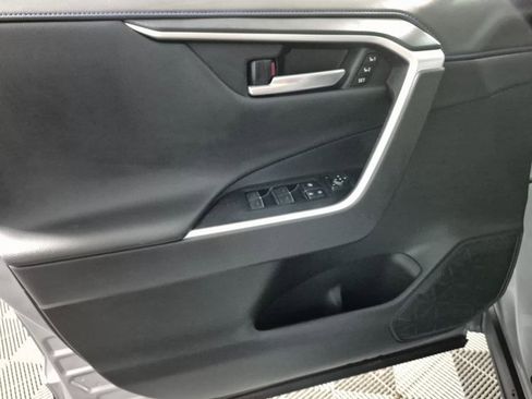 Used 2024 Toyota RAV4 XSE image 13