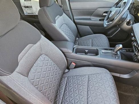 Used 2026 Nissan Kicks SV w/ SV Premium Package image 10