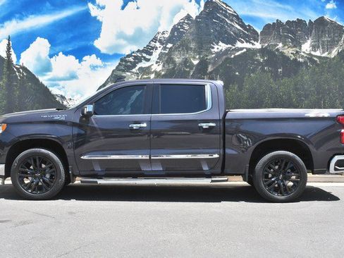 Used 2022 Chevrolet Silverado 1500 LTZ w/ Technology Package AWD/4WD image 7
