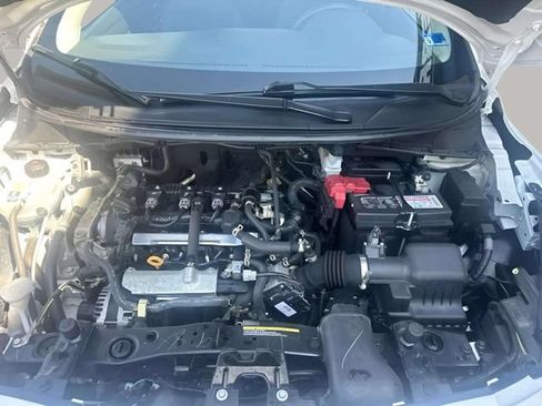 Used 2023 Nissan Versa SV FWD image 6