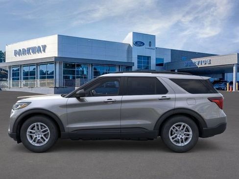 New 2026 Ford Explorer Active image 3