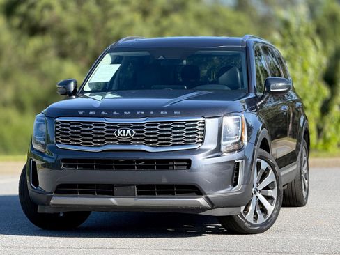 Used 2021 Kia Telluride S AWD/4WD image 2