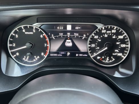 Used 2023 Nissan Rogue SL w/ SL Premium Package image 30